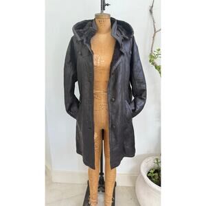 Vintage Shearling Patchwork Leather Coat  Fur Interior70s-Style Statement